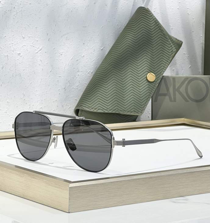 Picture of Akoni Sunglasses _SKUfw73585041fw